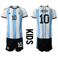 Argentina Lionel Messi #10 Hjemmebanesæt Børn VM 2022 Kortærmet (+ Korte bukser)